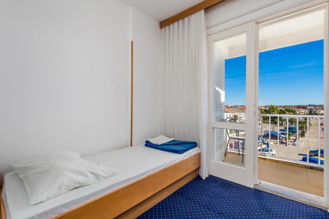 The Loza - Seaside Festival Hotel Novalja Exterior photo